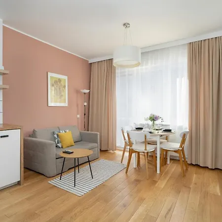 شقة Trendy Polna In By Renters بوزنان