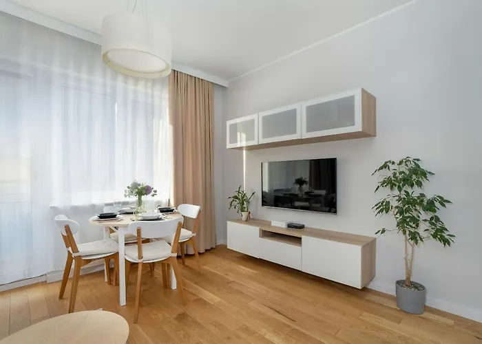 Trendy Polna In By Renters *